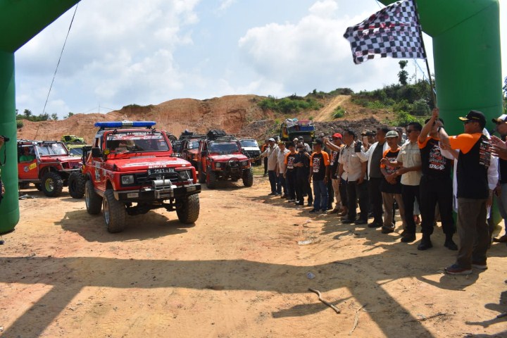  Danrem 042 Garuda Putih Lepas Peserta Adventure Off Road Simpang Sungai Duren