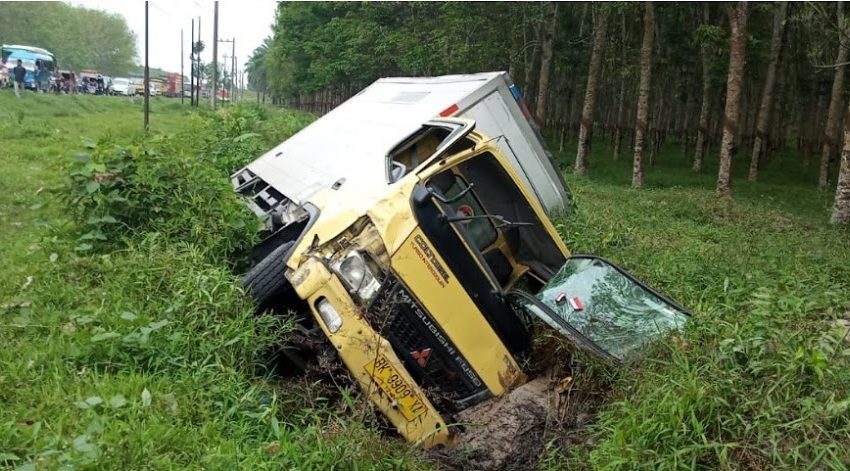  Truk Colt Diesel VS Sepeda Motor, Guru SDN Desa Bunut Meninggal Dunia