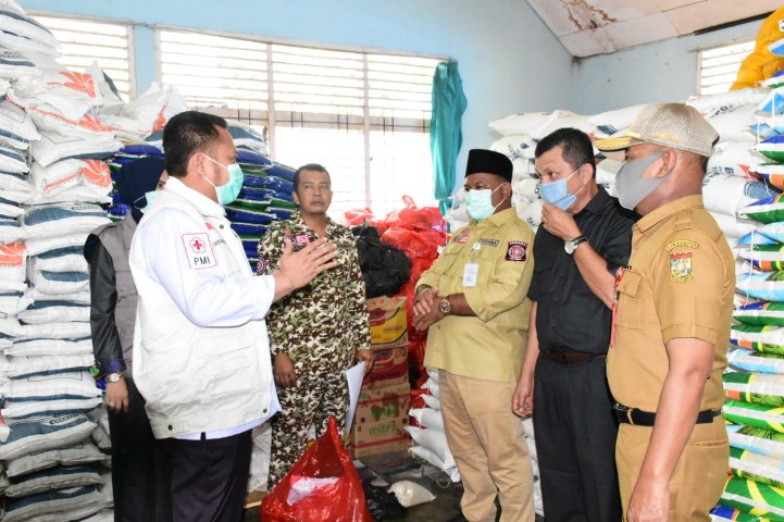  Bupati Tinjau Posko Penanggulangan Covid-19 Tagana Kampar