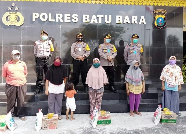  Begini Bentuk Perhatian Kapolres Batubara Kepada Lansia