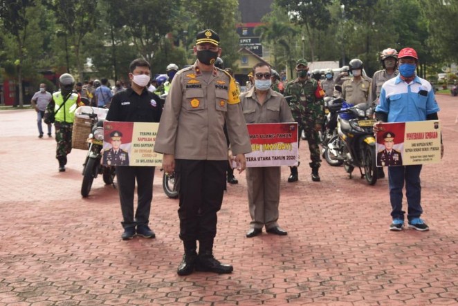  Sambut May Day, Polda Sumut Salurkan 5000 Sembako Untuk Masyarakat dan Buruh