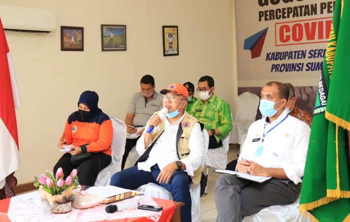  Melalui Video Konfrensi, Bupati Pimpin Rapat Sinkronisasi DTKS dan Non DTKS Kabupaten Sergai