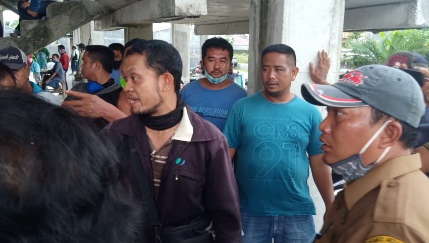 Warga Medan Tuntungan Mengamuk Tak Dapat Bantuan Tunai Pandemik Covid-19