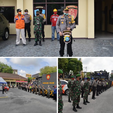  Sambut Hari Bhayangkara Ke-74, Polresta Pekanbaru Laksanakan Penyemprotan Disinfektan