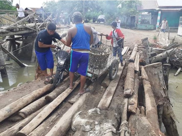  Jembatan Penghubung Antar Kabupaten Batubara-Sergai Putus, Warga Kesalkan Sikap Pemerintah