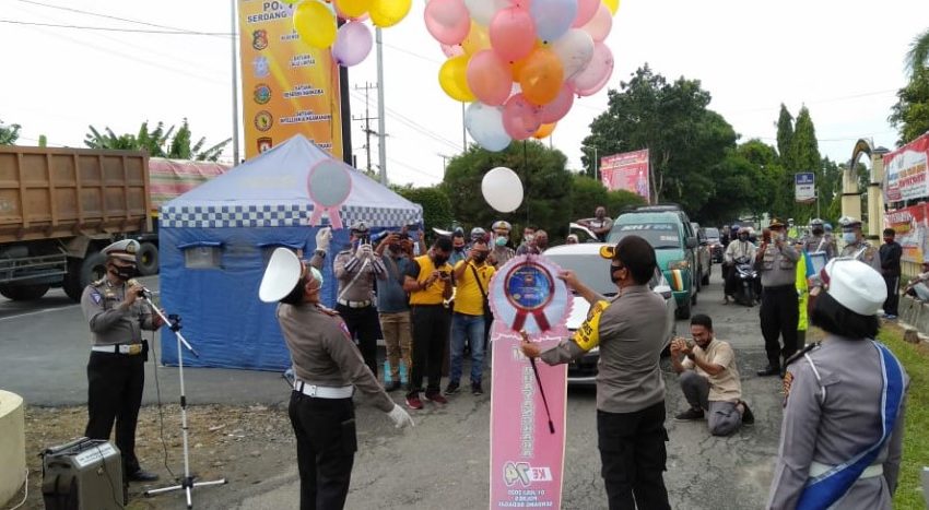  Sambut Hari Bhayangkara Ke-74, Satlantas Polres Sergai Gelar Bakti Sosial