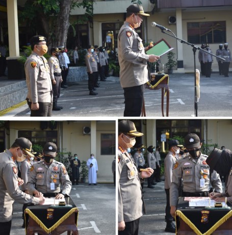  Polresta Pekanbaru Laksanakan Upacara Korp Raport Kenaikan Pangkat Serta Serah Terima Jabatan Dua Kapolsek