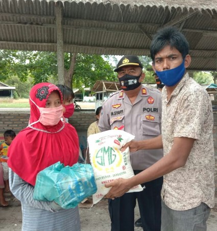  Pria Terlantar Jadi Anak Angkat Kasat Binmas Polres Batubara