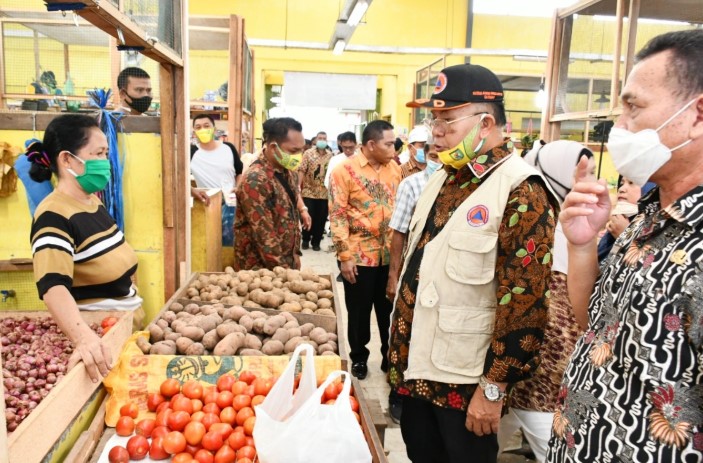  Pasar Selalu Bersih, Bupati Sergai Apresiasi Pedagang Pasar Rakyat Perbaungan