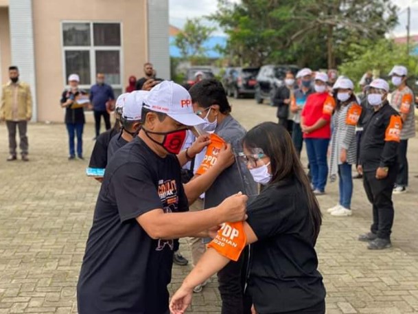  Bupati Karo Hadiri Apel Gerakan Coklit di KPUD Karo