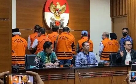  KPK Tahan 11 Mantan Anggota DPRD Sumut