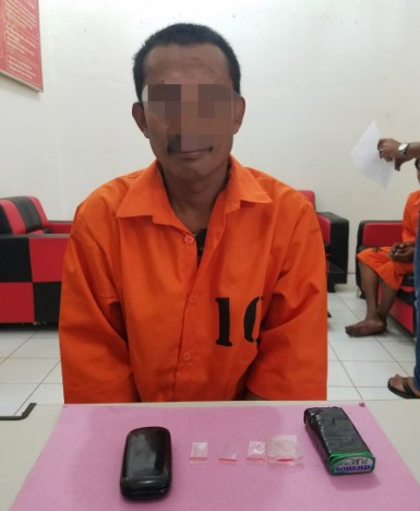  Polsek Tapung Tangkap Pelaku Narkoba di Desa Pantai Cermin