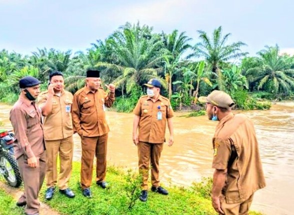  Bupati Batubara Tanggapi Keluhan Masyarakat Atasi Luapan Sungai Dalu-Dalu