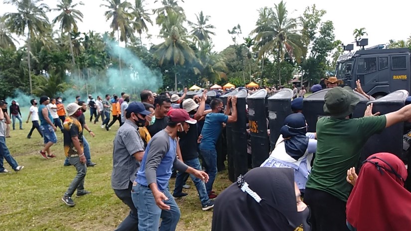  Matangkan Persiapan Hadapi PAM Pilkada Serentak, Polres Tapsel dan Yon C Brimobdasu Latihan Simulasi