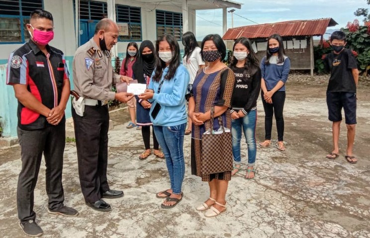  14 Siswa /i SMPN Payung Batukarang Berprestasi Diterima di SMAN Favorit