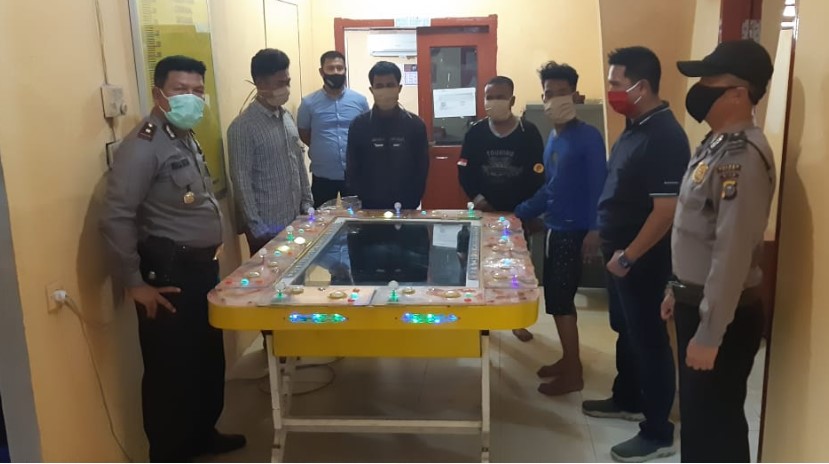  Polres Siak Tangkap 3 Penjudi Tembak Ikan dan Pengelola