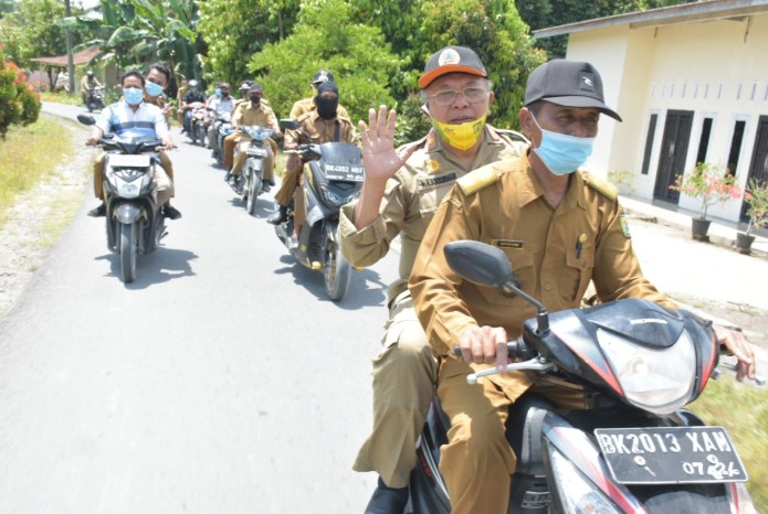  Bupati dan Wabup Sergai Monev Pembangunan di Desa Pantai Cermin