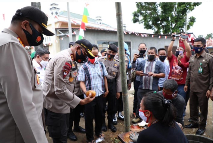  Kapoldasu Apresiasi UMKM Warga Kampung Paten Peduli Sehat Delitua