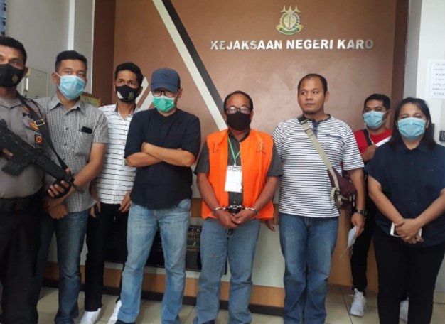  Kejari Karo Jebloskan Mantan Kadis Kebersihan dan Pertamanan Chandra Tarigan Ke Rutan Kabanjahe