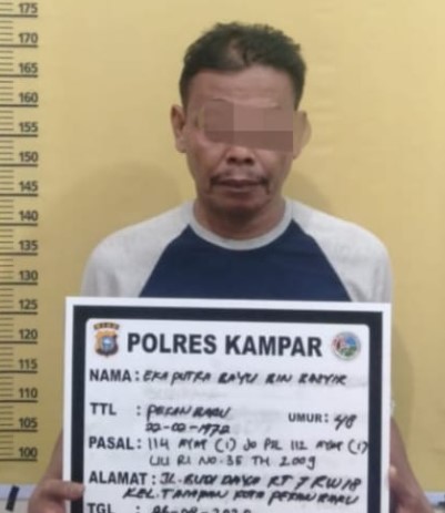  Seorang Pengedar Shabu Diringkus Resnarkoba Polres Kampar di Desa Sei Pinang Tambang