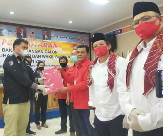  Hari Pertama, Dua Kandidat Bacalon Bupati Karo dan Wakil Daftar ke KPUD