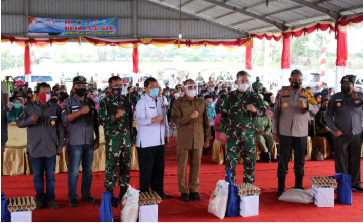 Bersama Lintas Agama, Forkopimda Provsu dan Kabupaten Karo Doakan Masyarakat Terhindar Bencana Erupsi Gunung Sinabung