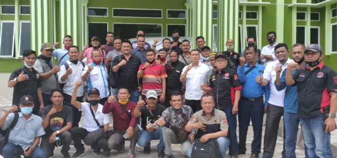 Kasat Narkoba Polres Batubara Gelar Silaturahmi Dengan Puluhan Wartawan