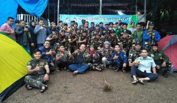  Banser Karo dan Tanjung Balai Gelar Bakti Bersih Pantai Peduli Danau Toba