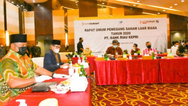  Bupati Kampar Minta Pejabat PT Bank Riau Kepri Terpilih Dapat Kembangkan Perusahaan