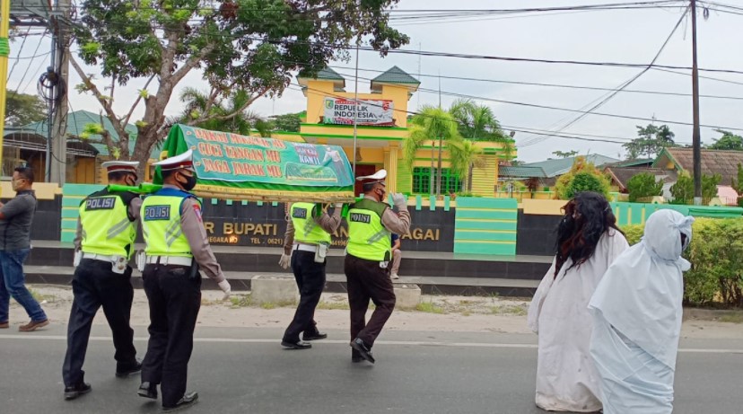  Gandeng Penggiat Seni Budaya, Satlantas Polres Sergai Edukasi Bahaya Covid-19 