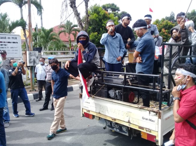  Ratusan Massa AMPS Berorasi Cinta Kota Pematang Siantar