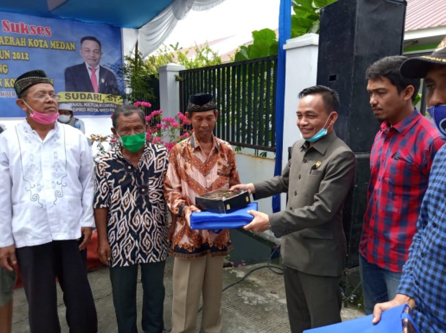  Wakil Ketua Komisi II DPRD Medan Sudari ST Diapresiasi Warga Pekan Labuhan