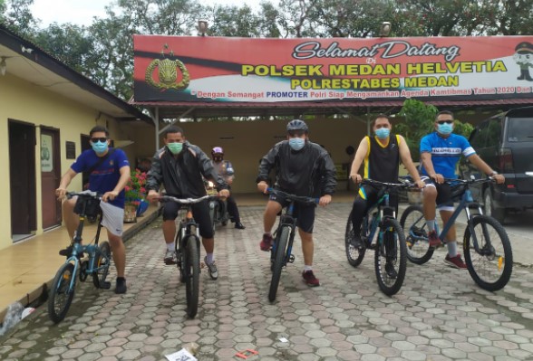  Kapolsek Medan Helvetia Gowes Sore Hari Bersama Perwira Jajarannya Sekaligus Pantau Kamtibmas