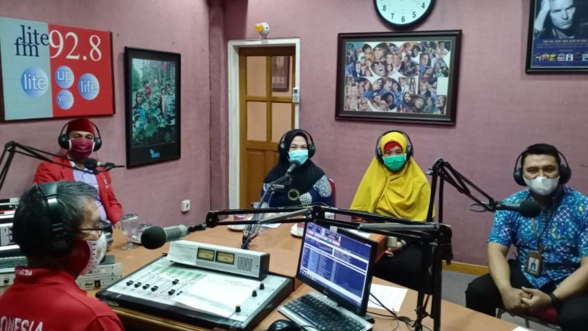  DPD GMNI Sumut Talkshow Bareng di Radio Lite 92.8 Fm