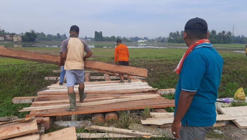  Bendahara Panitia Pembangunan dan Pembelian Tanah Wakaf Desa Sekip Dituding Keluarkan Dana Tanpa Persetujuan Ketua