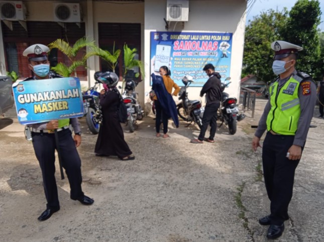  Polres Kampar Terus Himbau dan Lakukan Pendisiplinan Protokol Kesehatan Terhadap Masyarakat