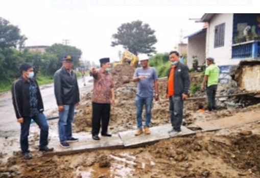  Bupati Karo Tinjau Pekerjaan Box Culvert BPPJN Medan