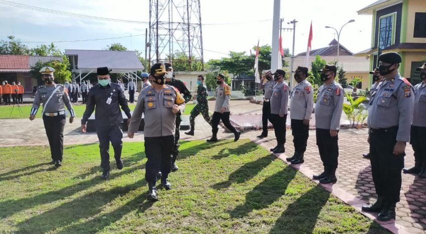  Kapolres Batubara Pimpin Apel Gelar Pasukan Ops Lilin Toba 2020