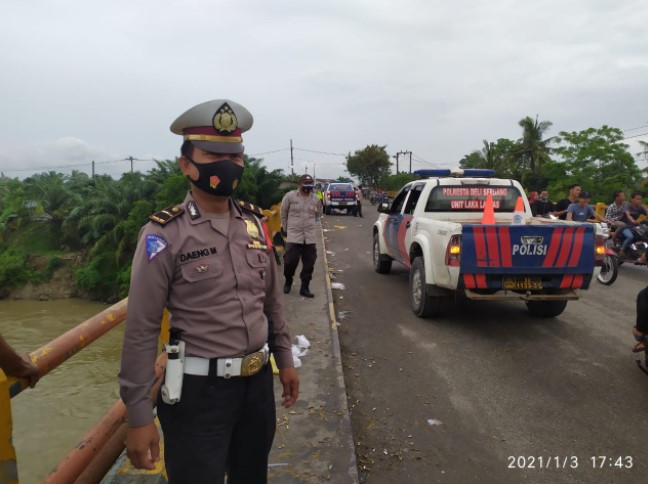 PKL di Jembatan Batang Kuis-Lubuk Pakam Ditertibkan