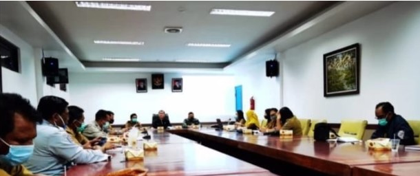  Bupati Karo Sesalkan Menjamurnya Pesta Adat dan Abaikan Protokol Kesehatan