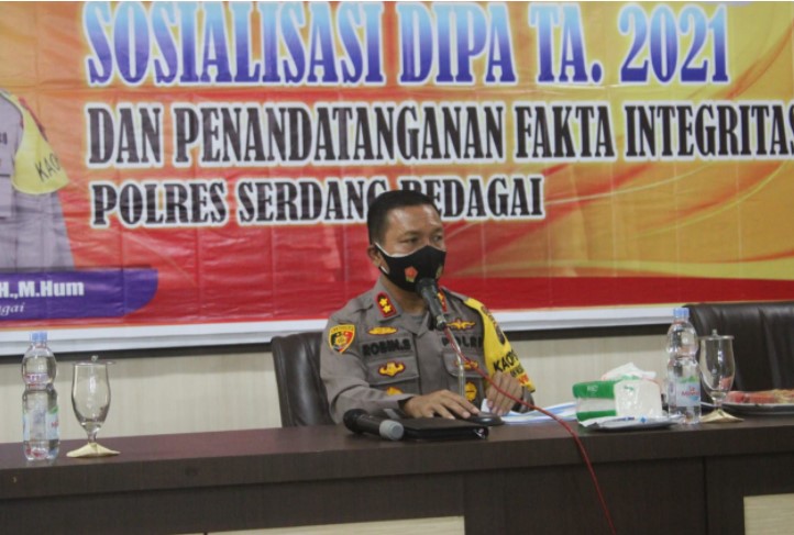  Kapolres Sergai Pimpin Sosialisasi Dipa 2021 dan Penandatanganan Fakta Integritas