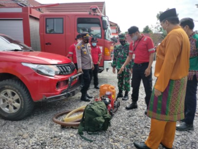  Polsek dan Pemcam Koto Gasib Gerak Cepat Cegah Karhutla