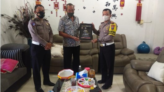 Imlek 2572, Kasat Lantas Polres Sergai Jalin Silaturahmi dengan Tokoh Tionghoa