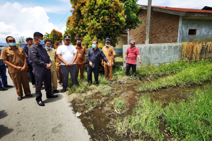  Limbah Pandia Farm Ganggu Pemukiman Warga, Bupati Karo Langsung Cek ke Lokasi