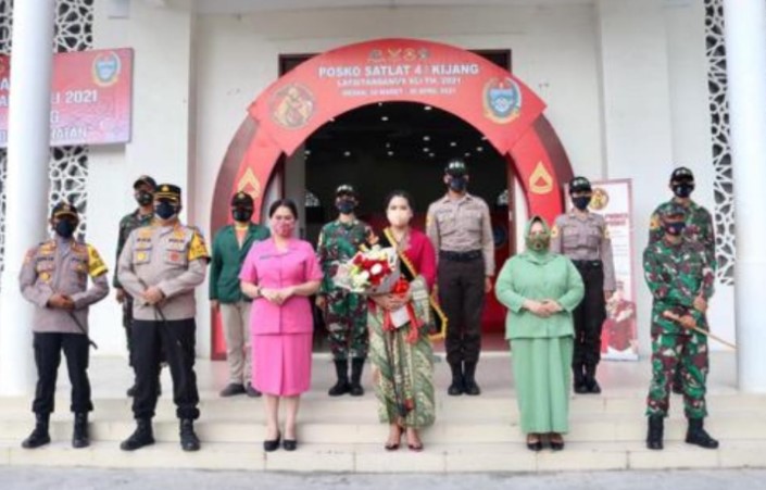  Ketua TP PKK Medan Dikukuhkan Jadi Ibu Asuh Satuan Latihan IV Kijang