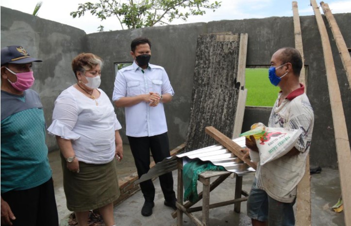  Korban Terdampak Puting Beliung Dapat Bantuan dari Wabup Sergai