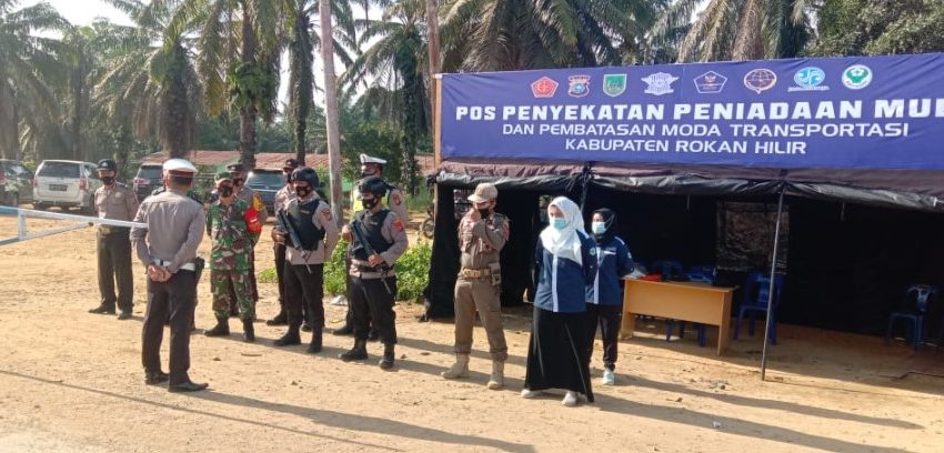  Polres Rokan Hilir Dirikan Pos Penyekatan Mudik di Perbatasan Sumut-Riau