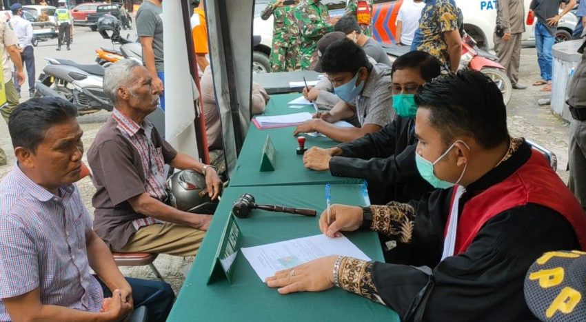  Wujud Negara Hadir Polri Gelar Operasi Yustisi, Sidang Ditempat Bagi Pelanggar Protkes