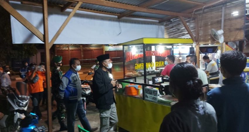  Kapolres Kampar Pimpin Operasi Justisi di Malam Hari, Terapkan Protkes dan Cegah Kerumunan