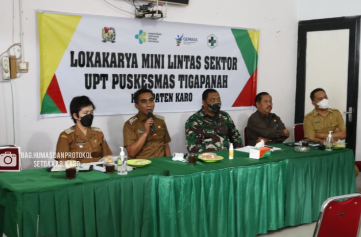  Wakil Bupati Karo Hadiri Rapat Koordinasi Pemerintah Desa se-Kecamatan Tigapanah dan Lokakarya Mini Lintas Sektor UPT Puskesmas Tigapanah